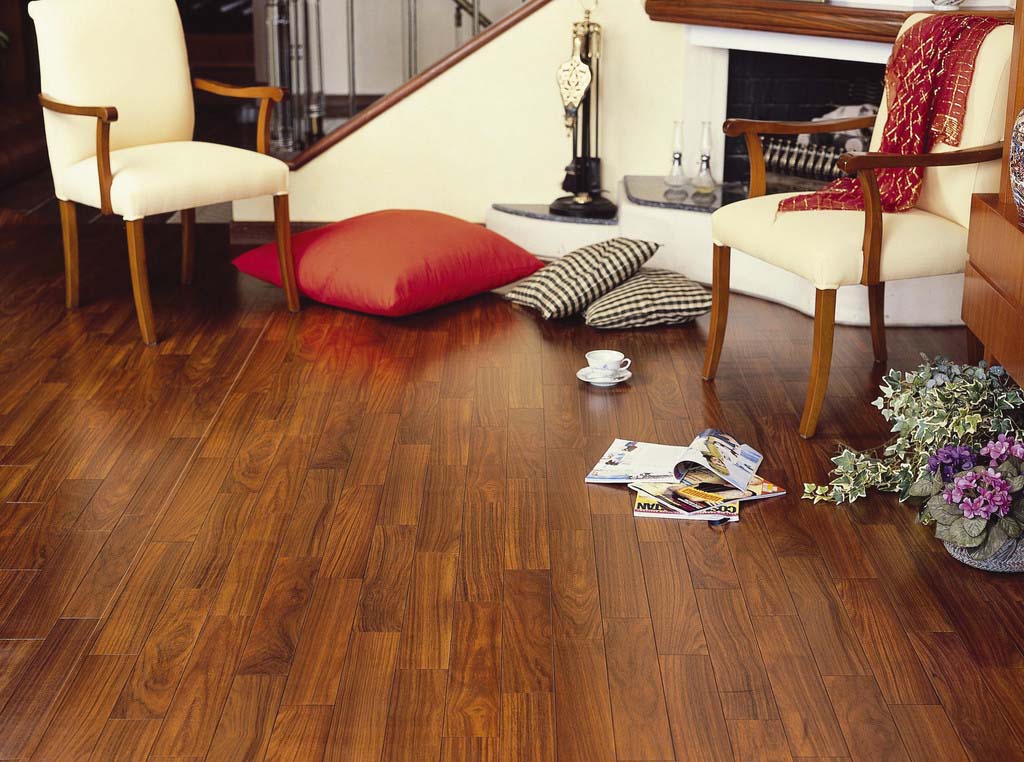 做活动时地板短信案例